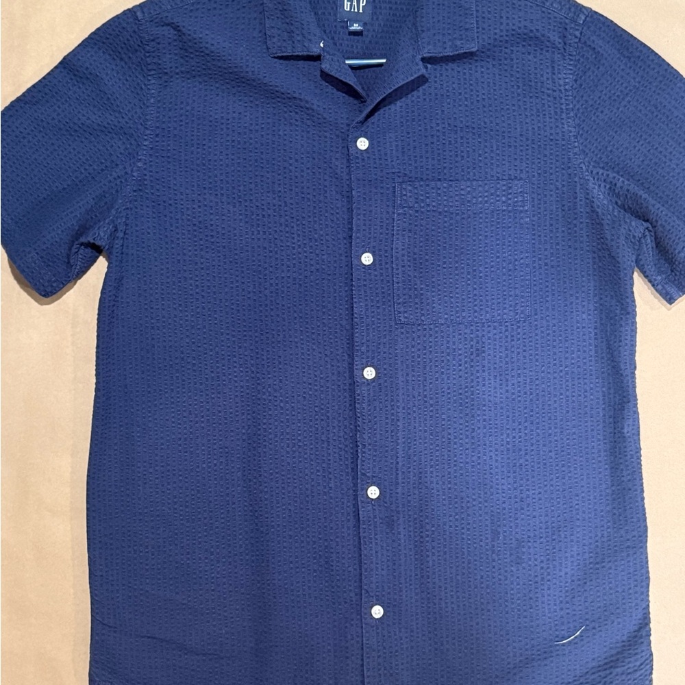 GAP Men's Blue Short Sleeve Shirt